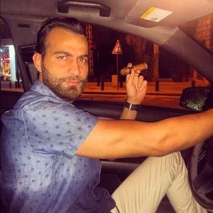 Meet your Posher, Ali